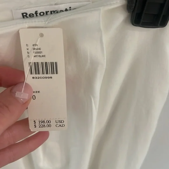 Reformation Lucy Skirt - Picture 2 of 3